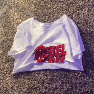 cropped tee